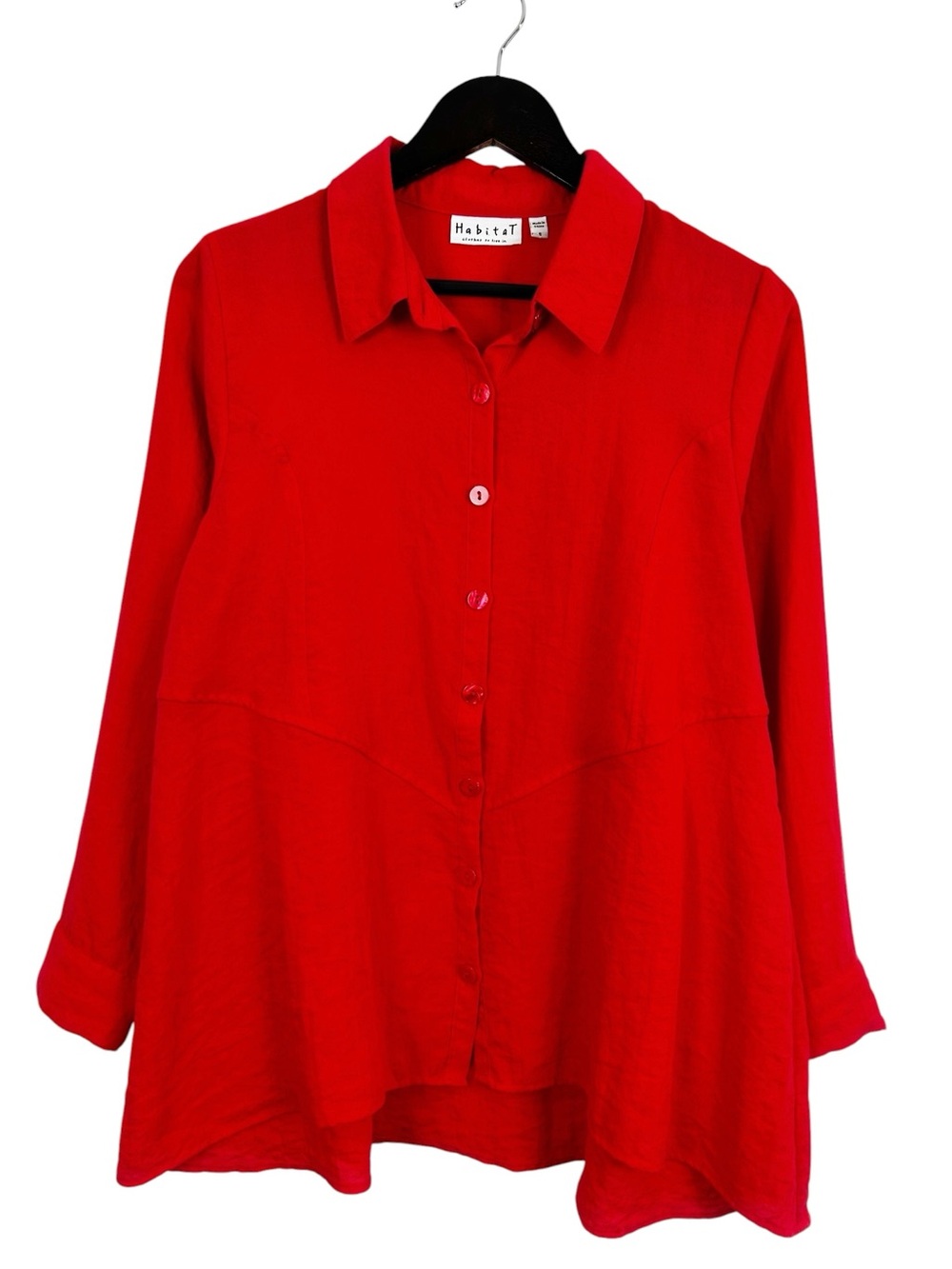 Habitat Button Tunic Top Women's Size Small in Red Rayon Blend Hi Low Hem